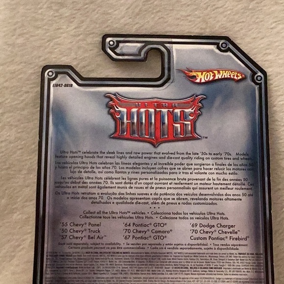 Hot Wheels '67 Chevy Camaro ~ Ultra Hots ~ Chevrolet ~ 1:64 - Picture 9 of 9